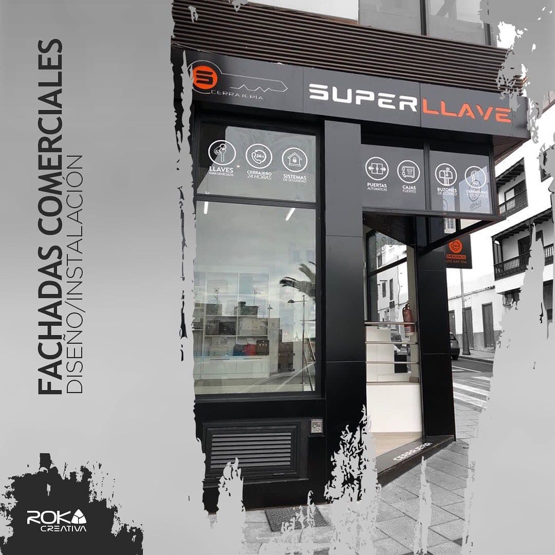 Composición gráfica de la fachada comercial de Super Llave